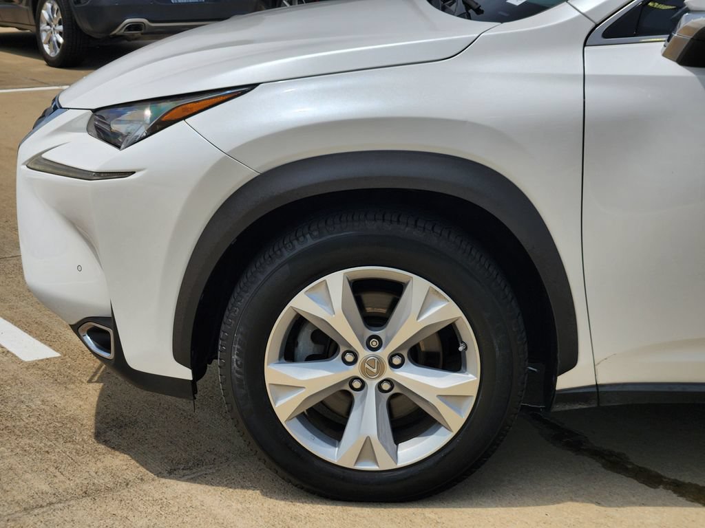 Used 2017 Lexus NX 200t FWD w/ Premium Package image 8