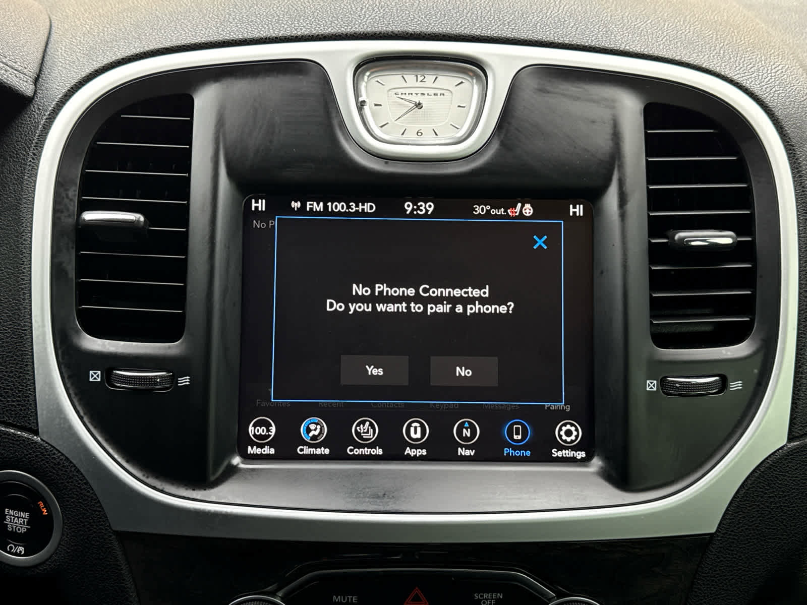 Used 2023 Chrysler 300 Touring L w/ Popular Equipment Group image 18