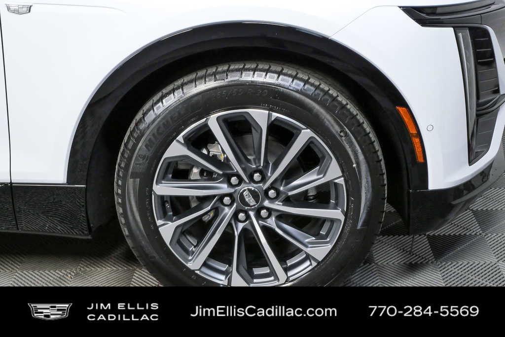 New 2026 Cadillac Lyriq Sport RWD image 39