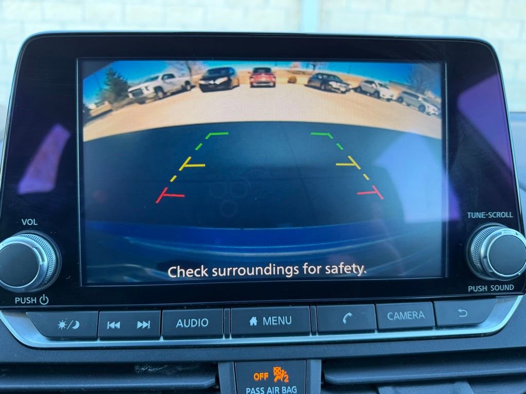 Used 2024 Nissan Altima 2.5 SV image 21