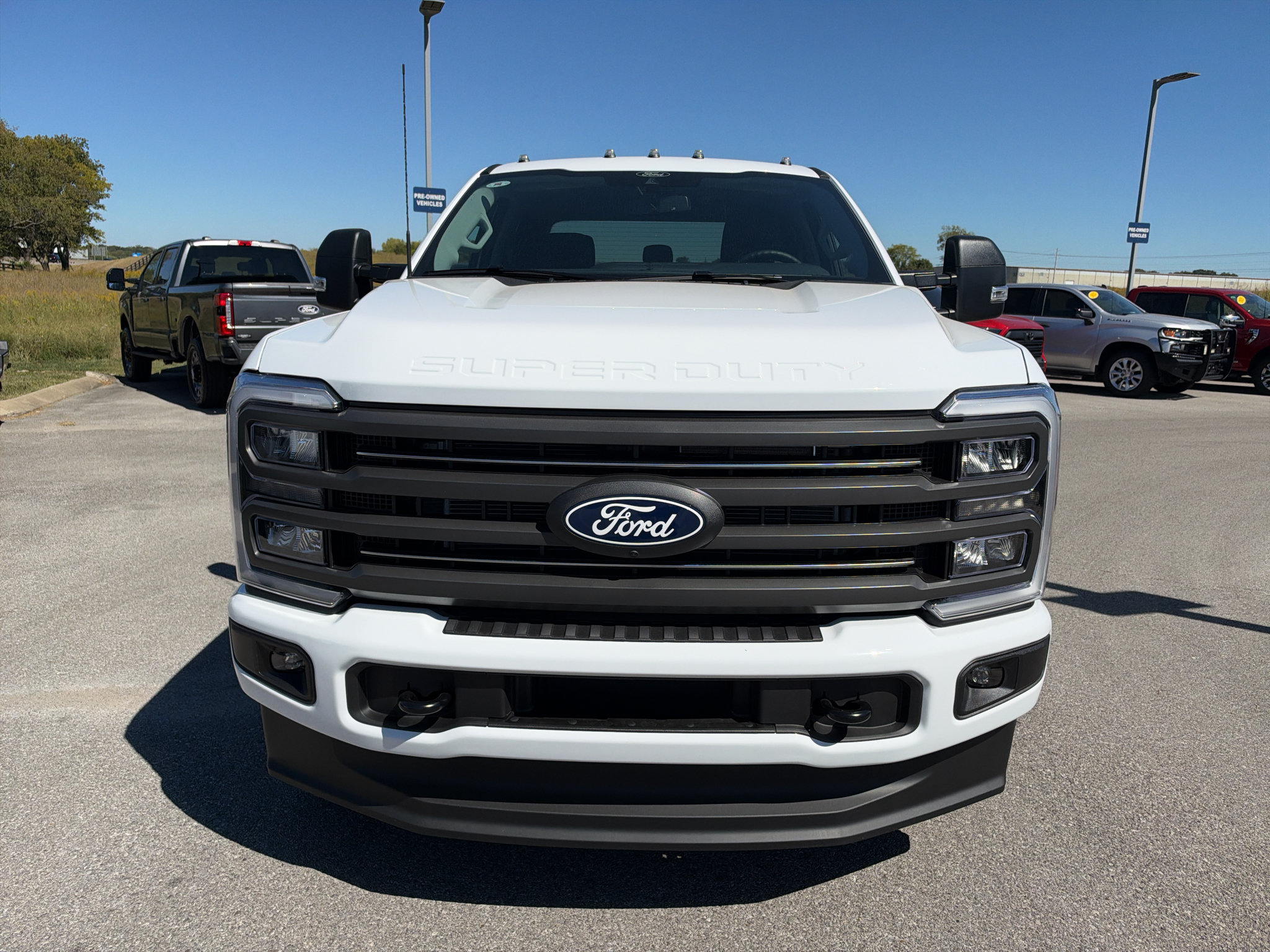 New 2027 Ford F250 XLT w/ XLT Premium Package AWD/4WD image 2