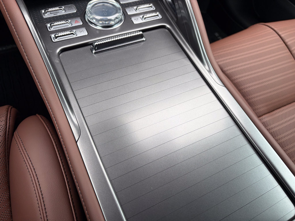 New 2026 Lincoln Nautilus Reserve AWD/4WD image 44