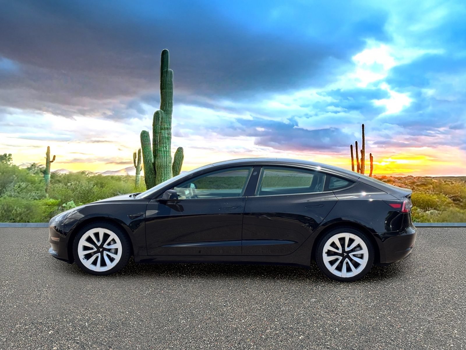 Used 2023 Tesla Model 3 Standard Range RWD image 3
