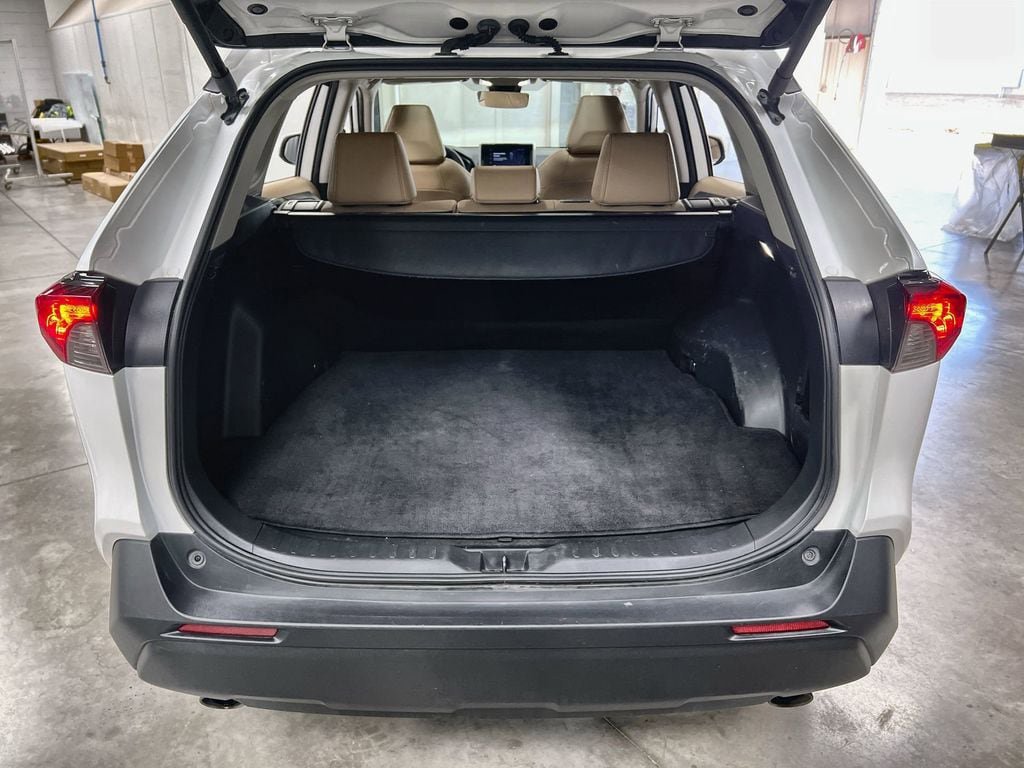 Used 2024 Toyota RAV4 XLE Premium FWD image 26