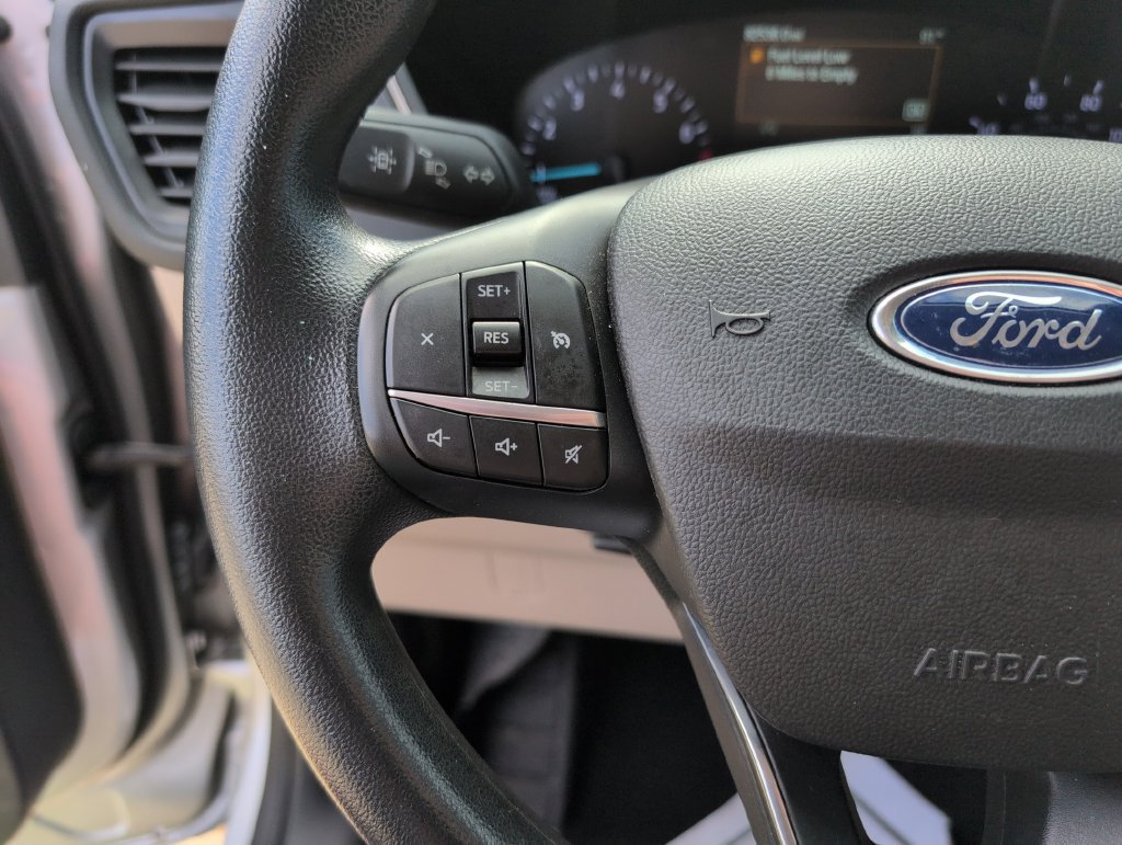 Used 2020 Ford Escape SE FWD image 35