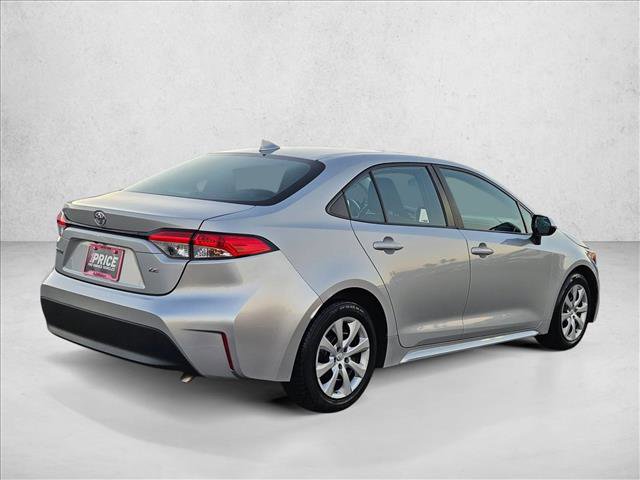 Used 2023 Toyota Corolla LE image 5