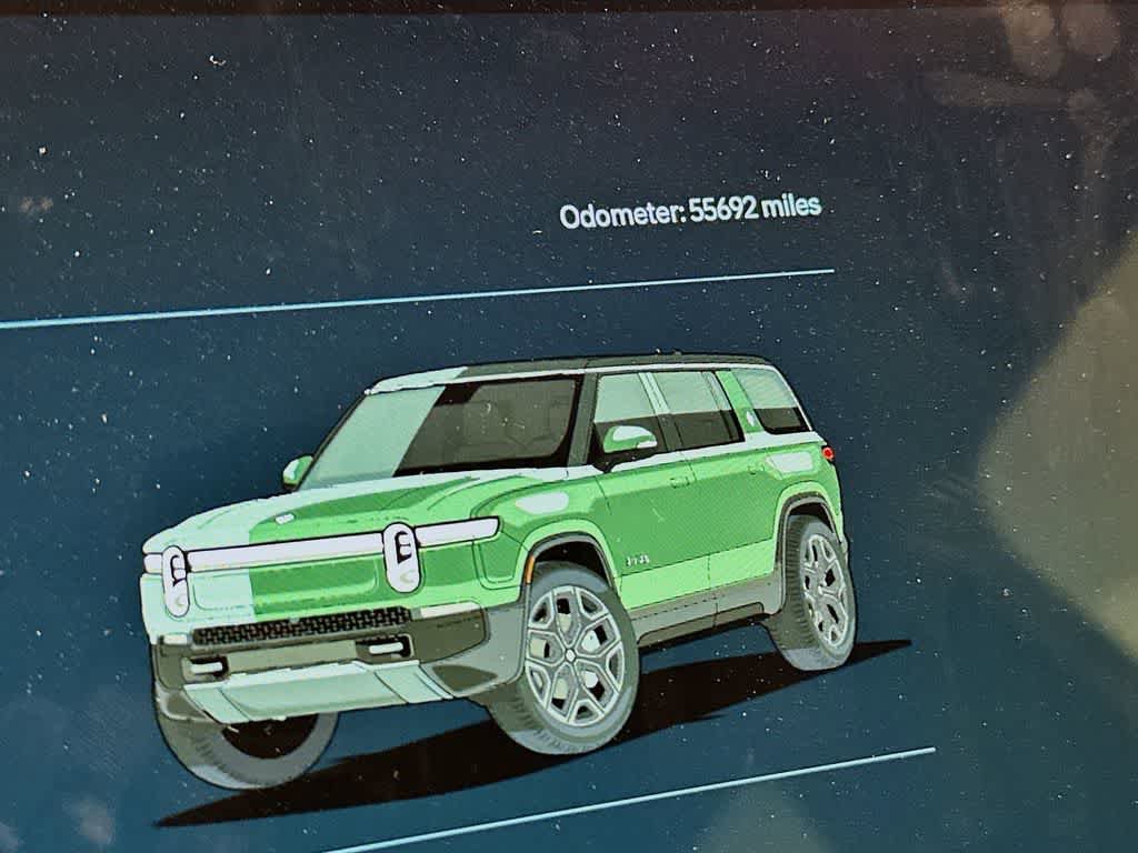 Used 2025 Rivian R1S Adventure image 18