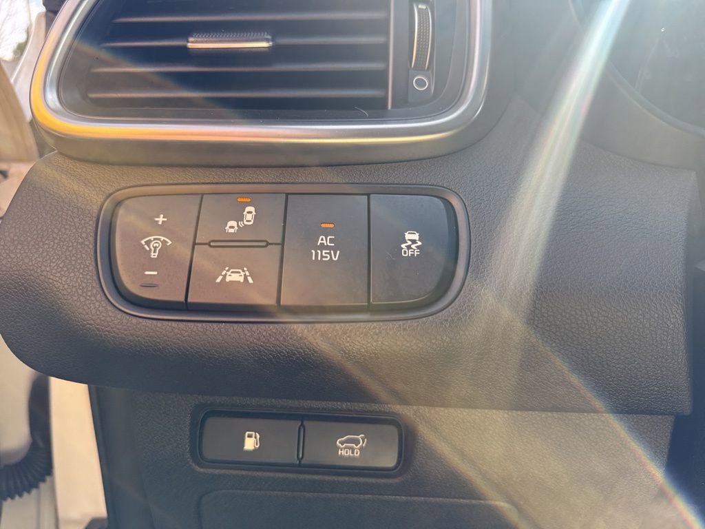 Used 2016 Kia Sorento SX w/ SXL Technology Package image 23