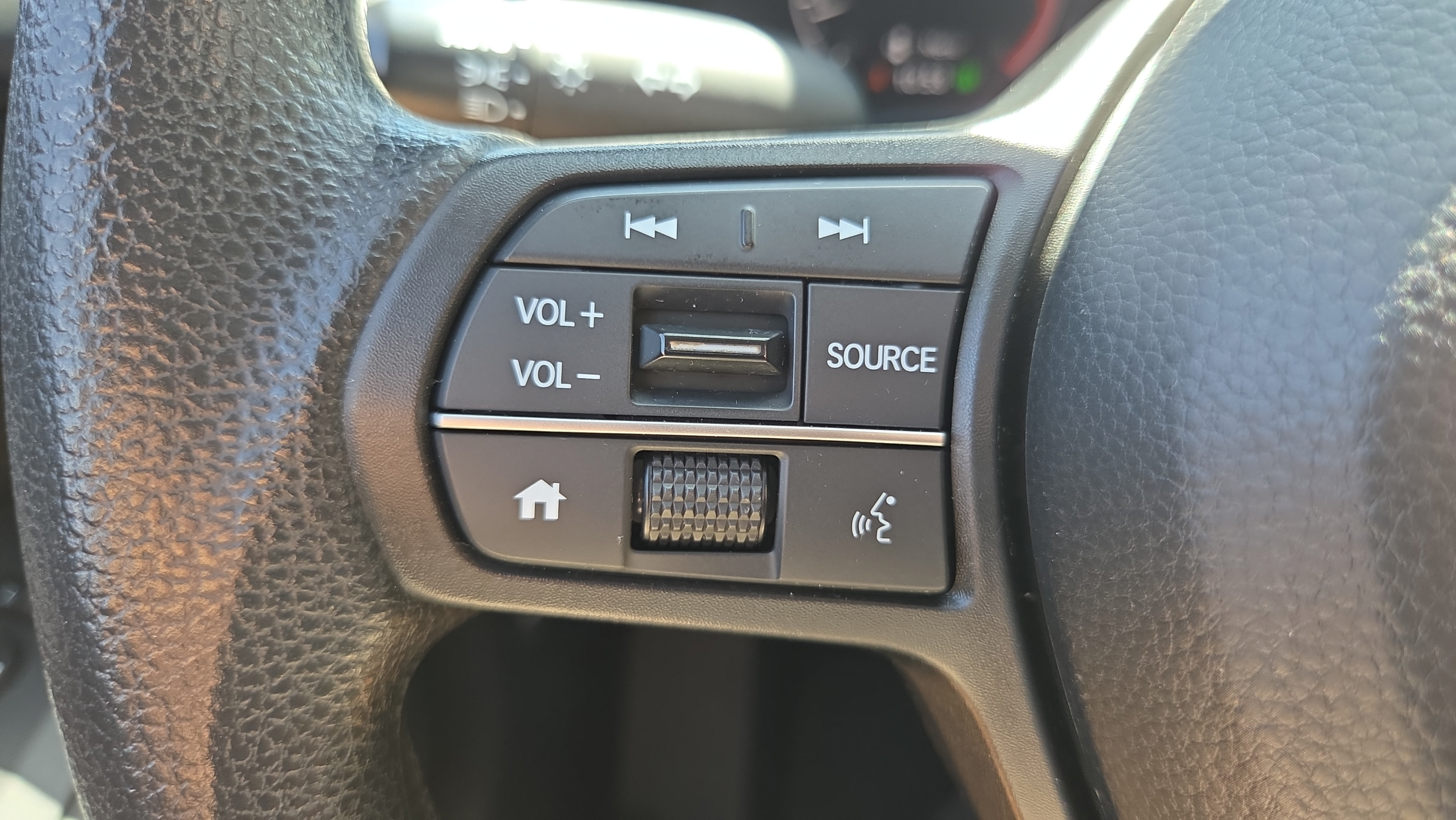 Certified 2024 Honda HR-V LX image 25
