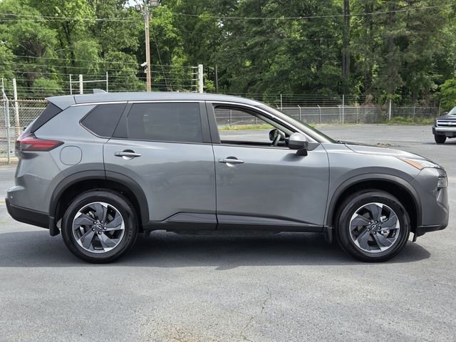 Used 2026 Nissan Rogue SV w/ Cold Weather Package FWD image 6