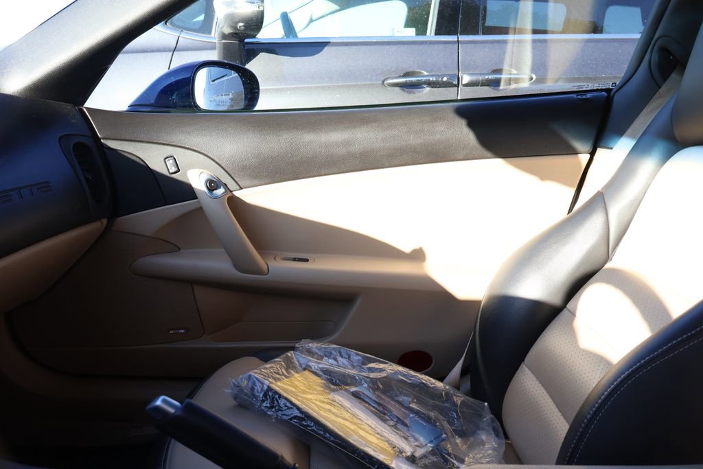 Used 2007 Chevrolet Corvette Coupe w/ Preferred Equipment Group image 32