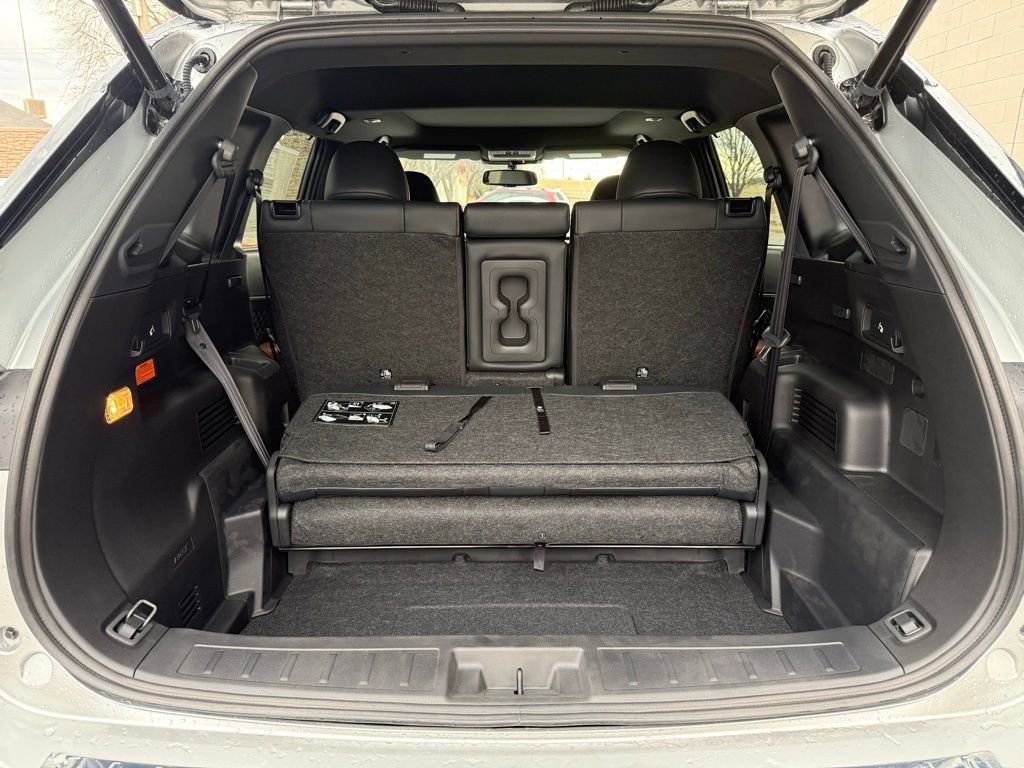 New 2025 Mitsubishi Outlander SEL image 28