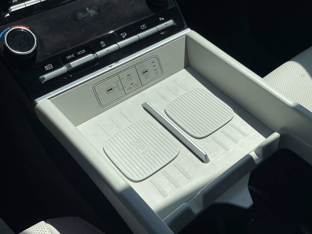 Certified 2025 Hyundai Santa Fe SEL FWD image 22