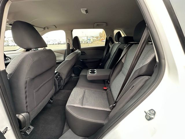Used 2021 Nissan Rogue S AWD/4WD image 28