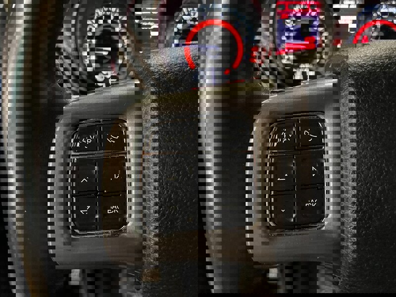 Used 2015 Dodge Journey Crossroad w/ Driver Convenience Group image 9