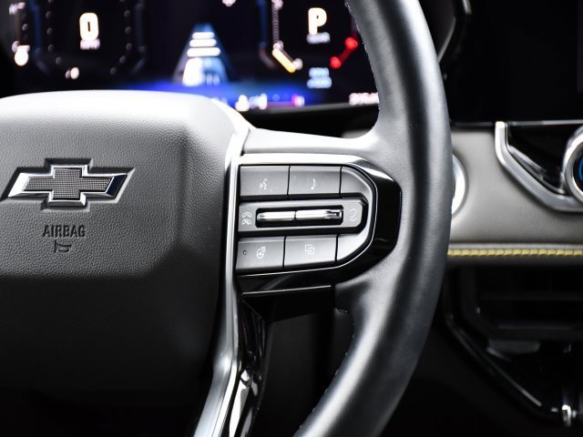 Used 2024 Chevrolet Colorado ZR2 w/ ZR2 Convenience Package III image 27