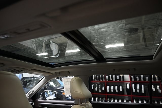 Used 2022 Toyota Highlander Platinum image 23