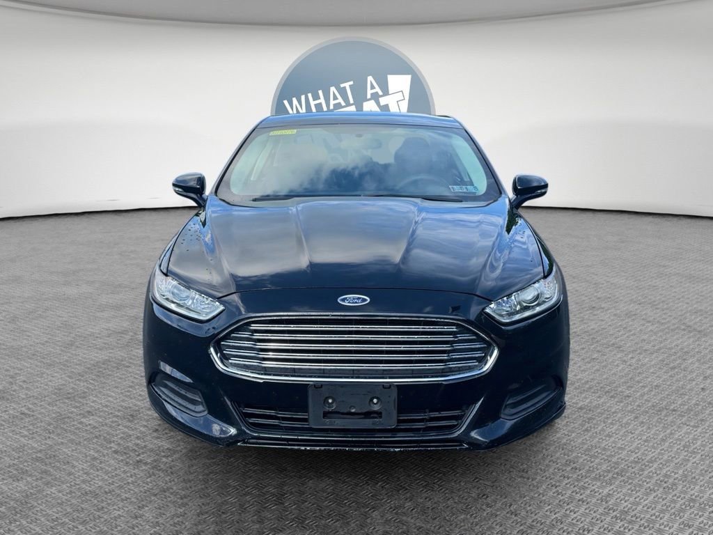 Used 2016 Ford Fusion SE FWD image 8