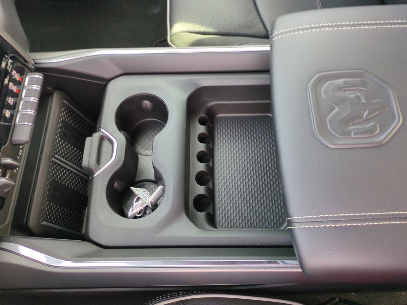 New 2026 RAM 2500 Laramie w/ Sport Appearance Package image 15