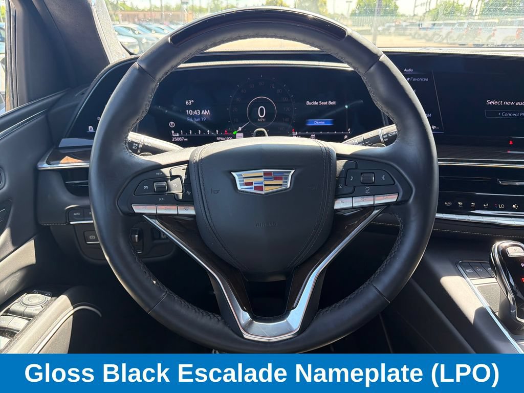 Used 2024 Cadillac Escalade ESV Sport Platinum w/ LPO, ONYX Package AWD/4WD image 3