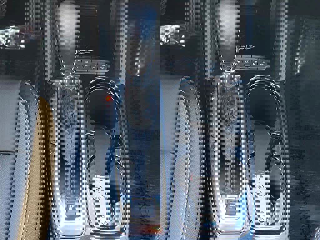 Used 2021 Chevrolet TrailBlazer ACTIV w/ Sun and Liftgate Package image 11