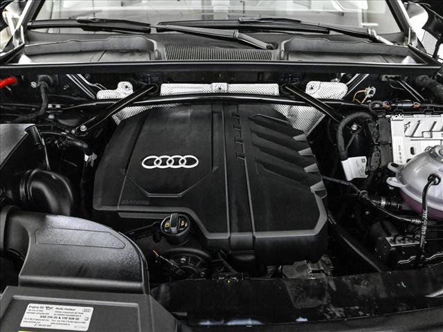 Certified 2024 Audi Q5 2.0T Premium w/ Summer of Audi Package AWD/4WD image 24
