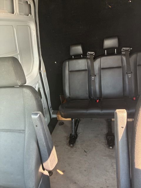 Used 2021 Mercedes-Benz Sprinter 2500 image 14