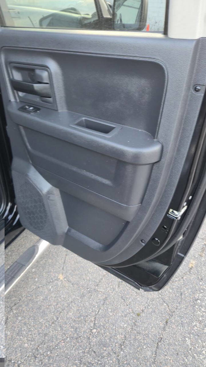 Used 2012 RAM 1500 Express image 12