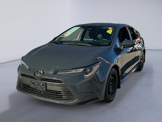 Used 2025 Toyota Corolla LE