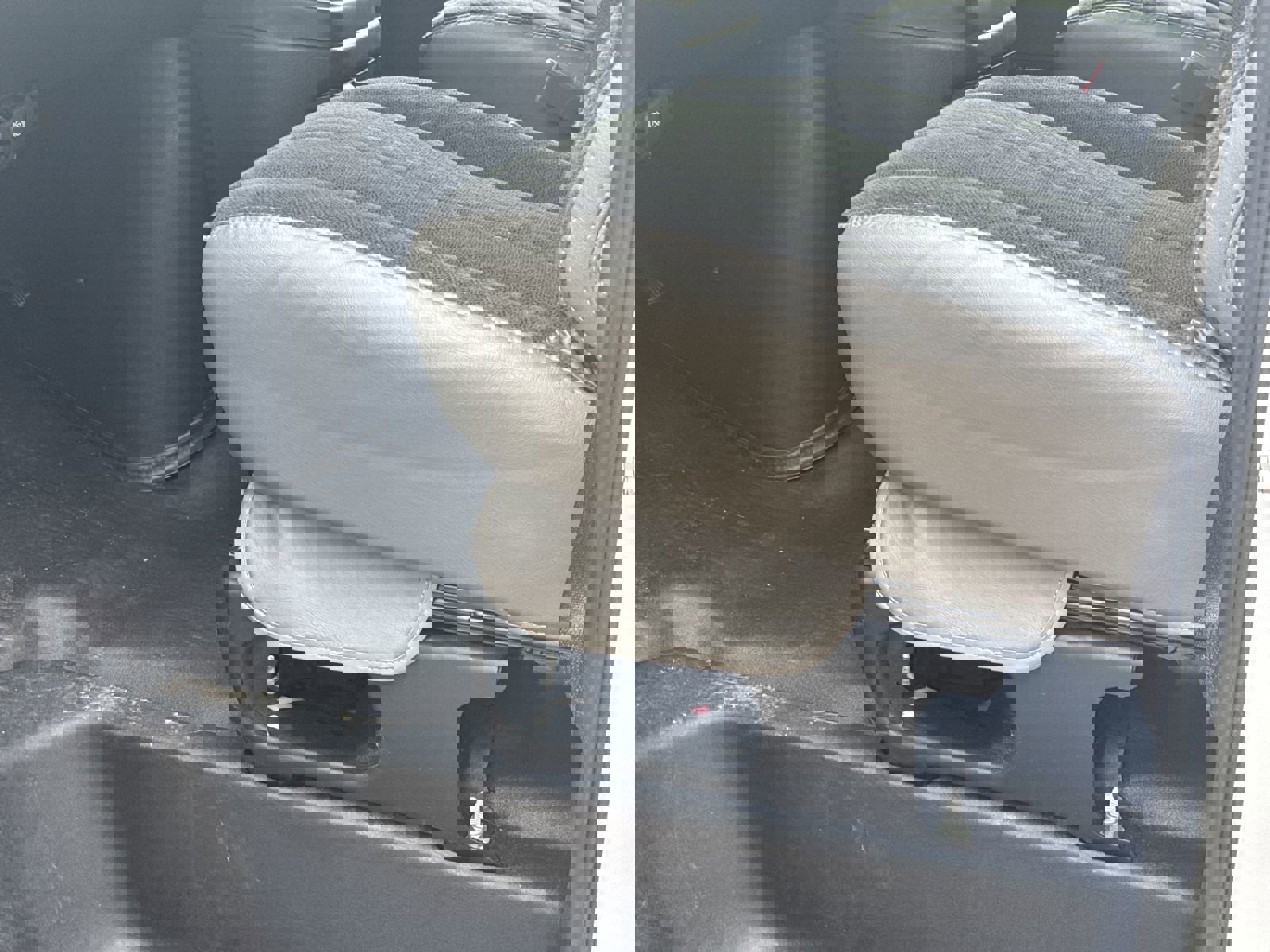 Used 2024 GMC Savana 2500 w/ Driver Convenience Package image 17