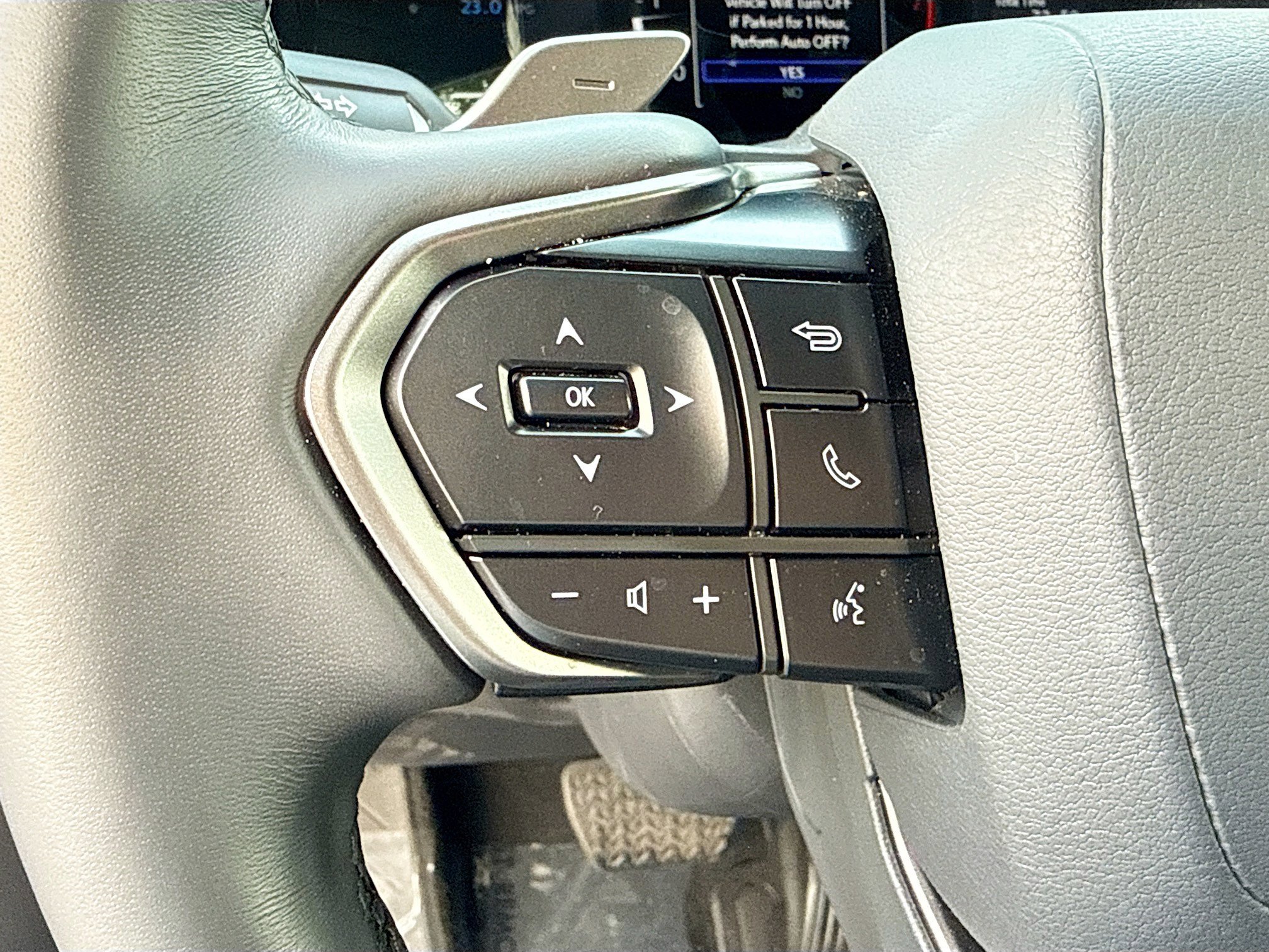 Used 2025 Lexus RX 350 FWD image 37