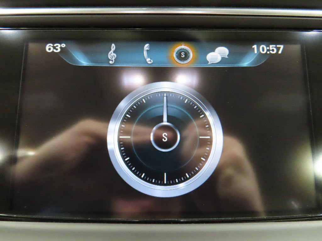 Used 2019 Buick Enclave Essence image 19