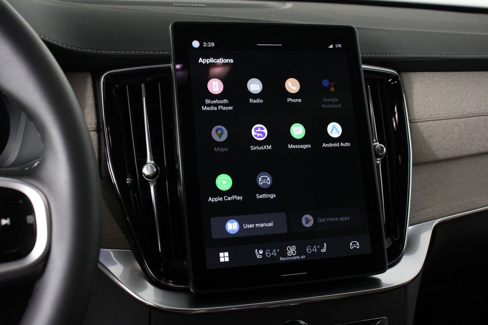 New 2026 Volvo XC90 T8 Plus w/ Protection Package Premier image 6