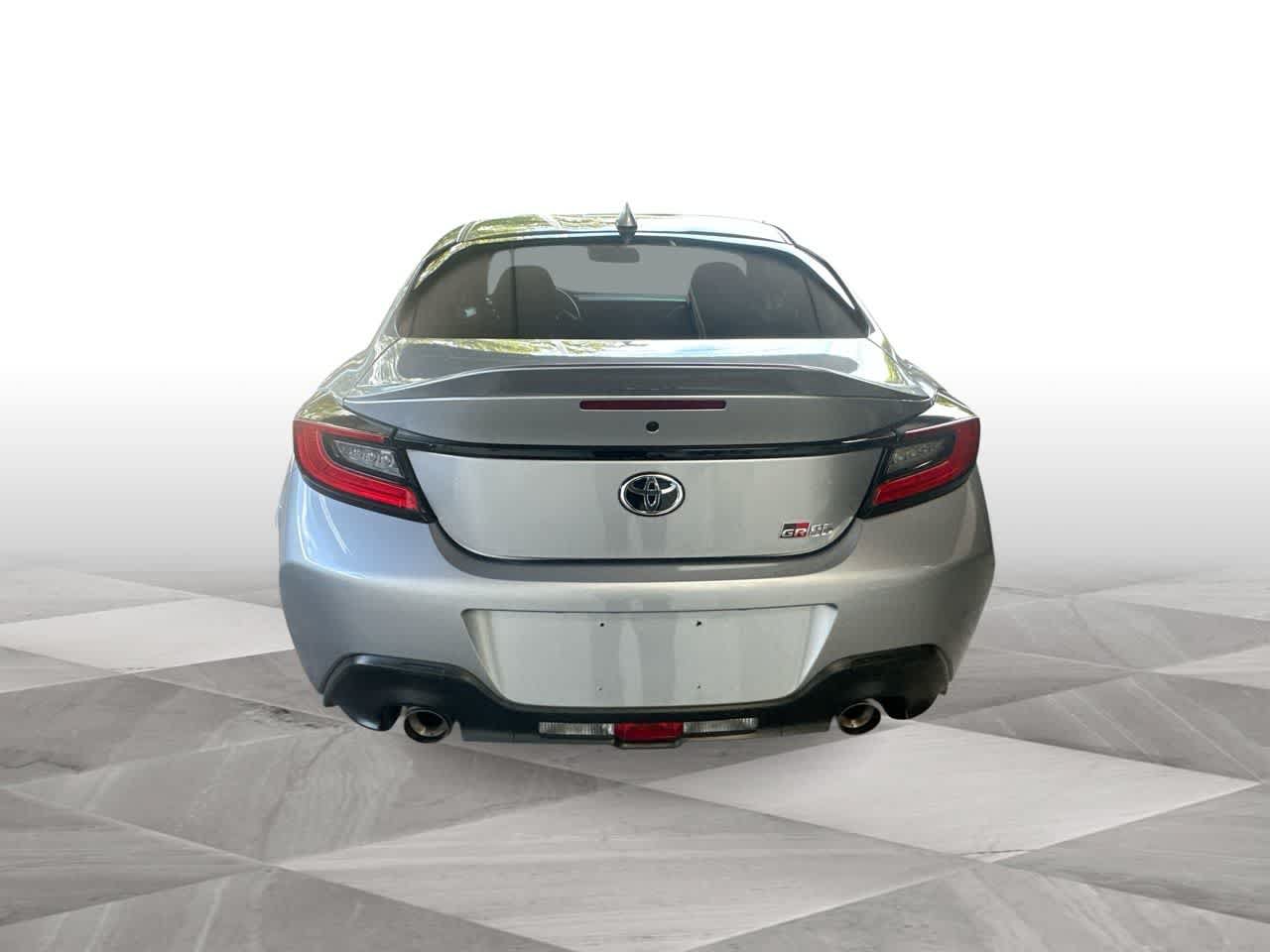 Used 2025 Toyota GR86 Premium RWD image 7
