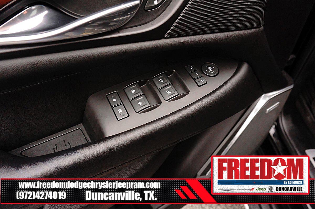 Used 2019 Cadillac Escalade Luxury AWD/4WD image 41