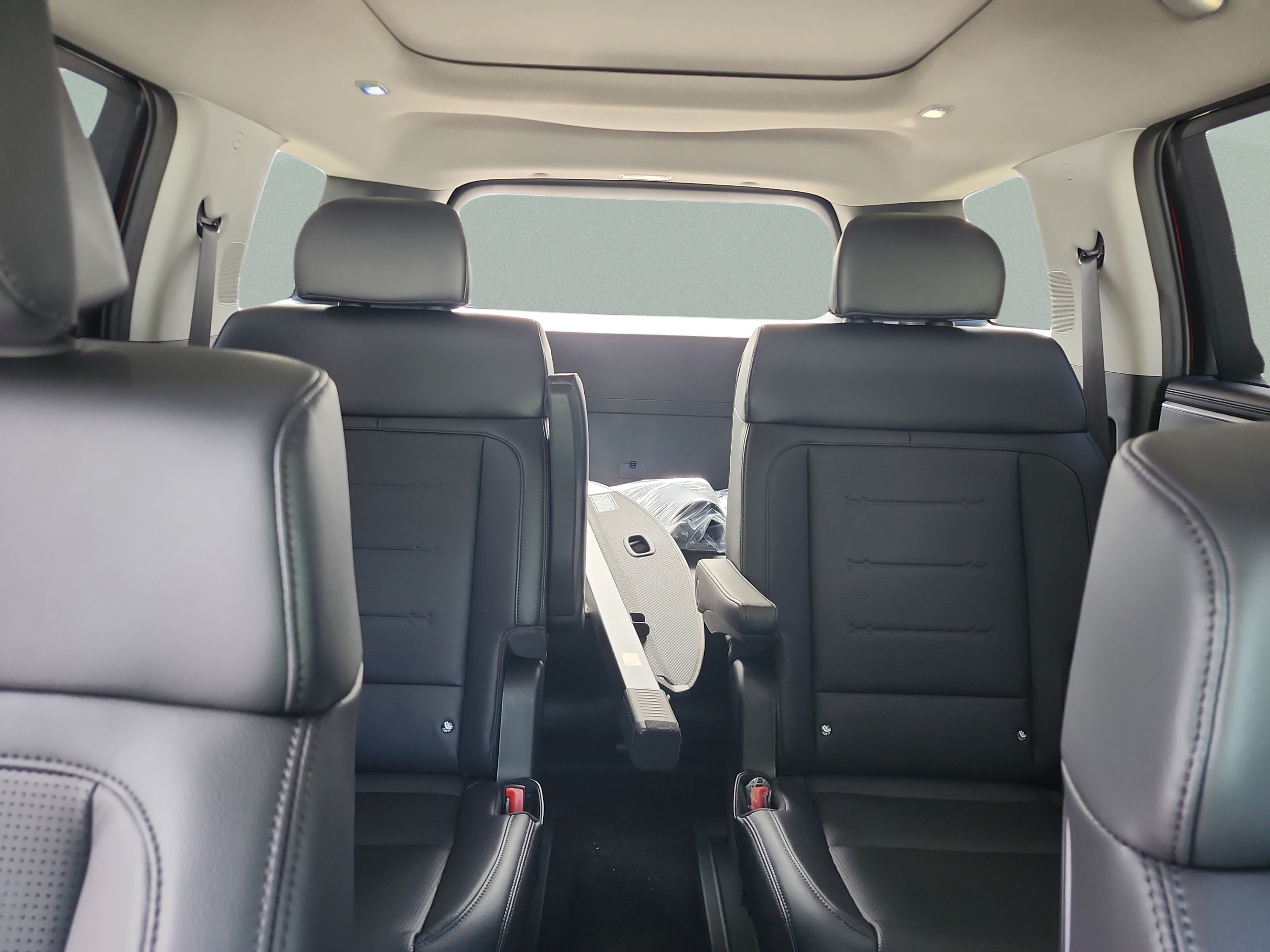 New 2026 Hyundai Santa Fe Limited FWD image 15