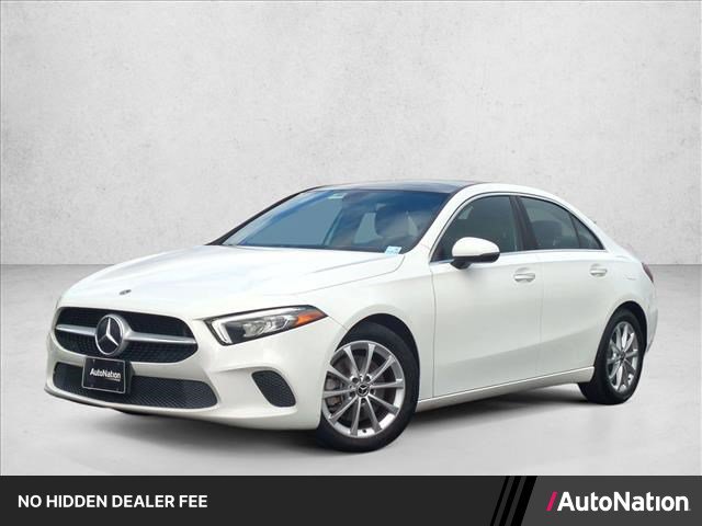 Used 2021 Mercedes-Benz A 220 image 1