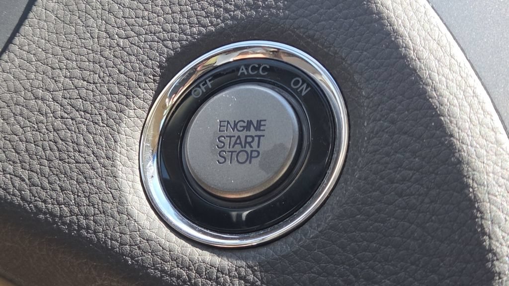 Used 2014 Hyundai Azera Limited FWD image 29