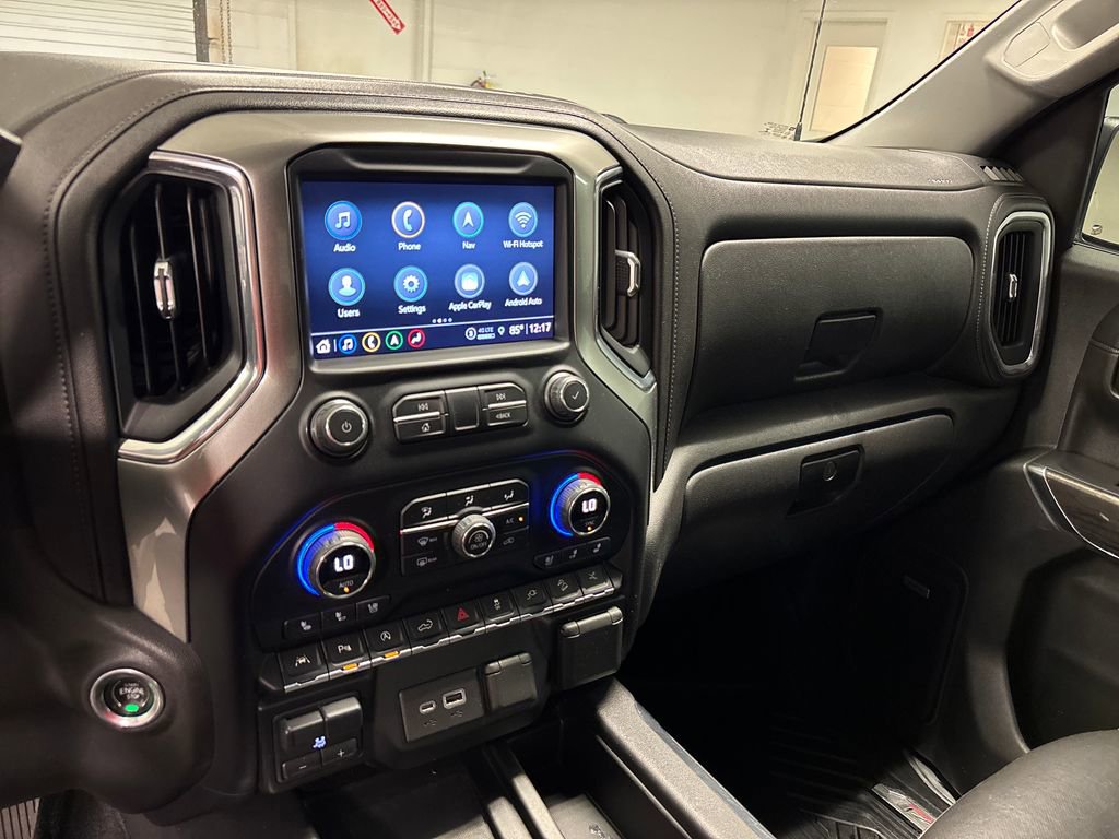 Used 2021 Chevrolet Silverado 1500 LTZ w/ Technology Package AWD/4WD image 39