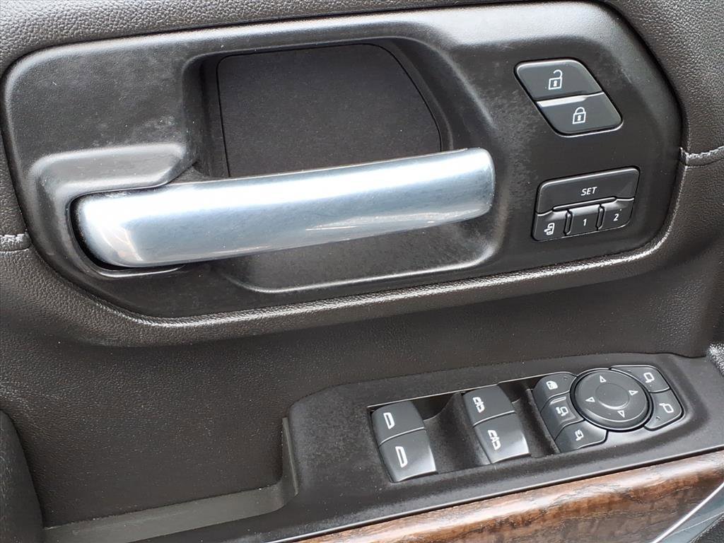 Used 2020 GMC Sierra 2500 Denali w/ Denali Ultimate Package image 18