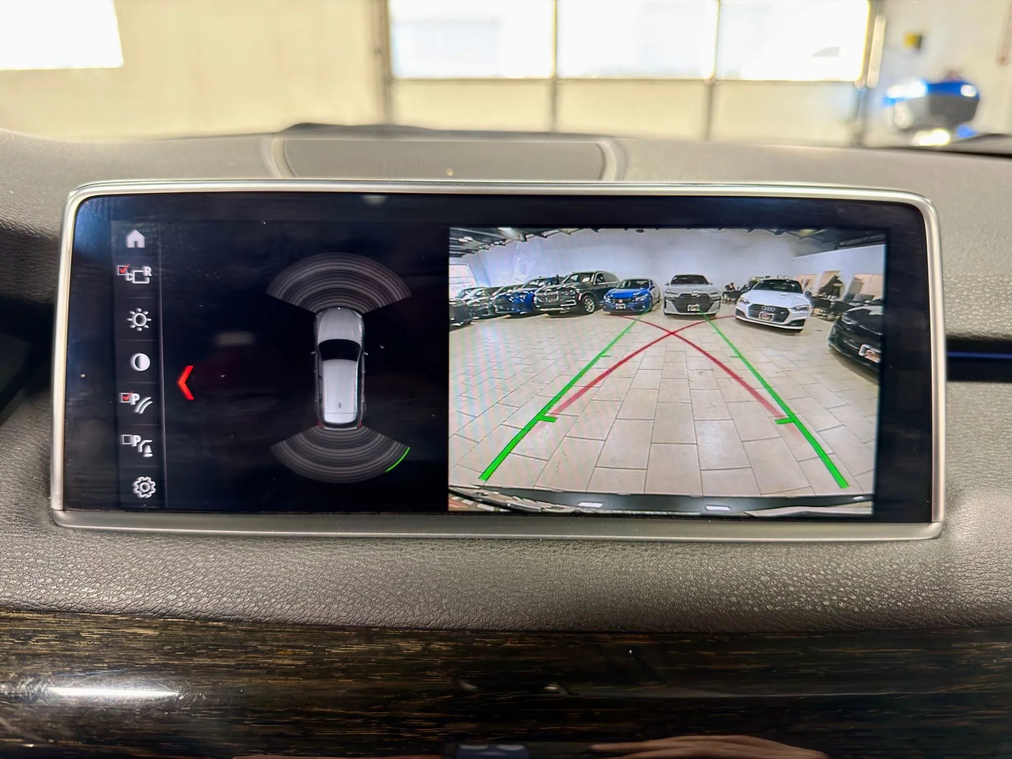 Used 2018 BMW X5 xDrive40e image 19