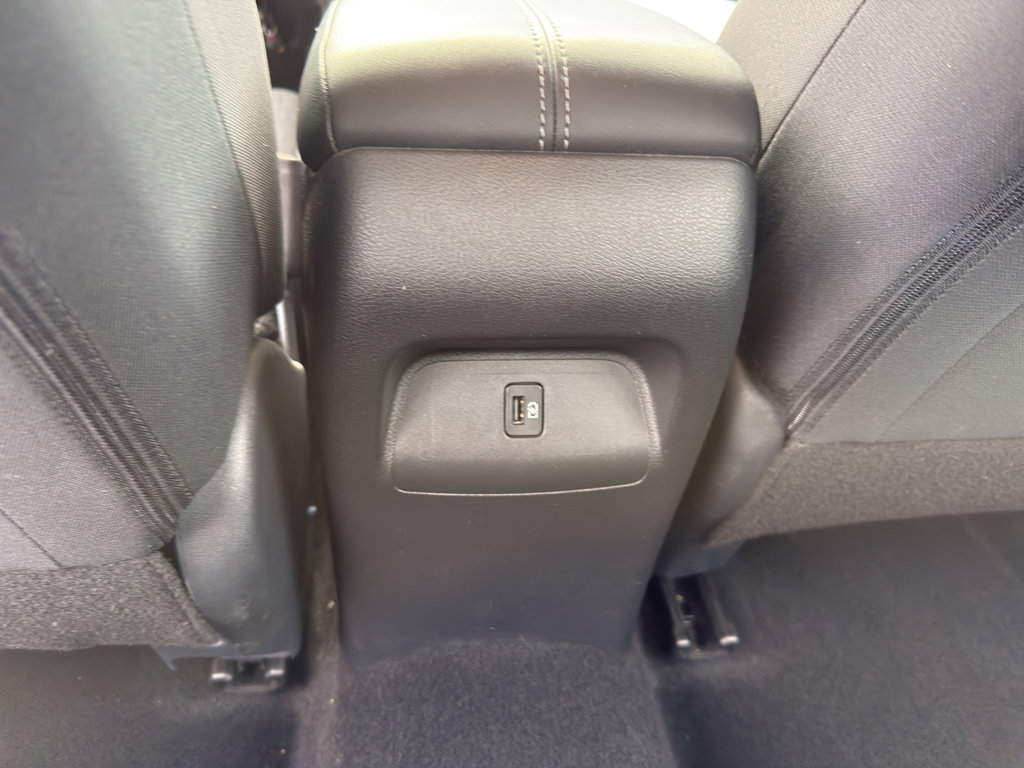 Used 2024 Nissan Sentra SV image 31