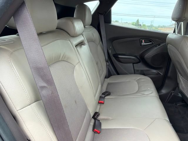 Used 2015 Hyundai Tucson SE FWD image 26