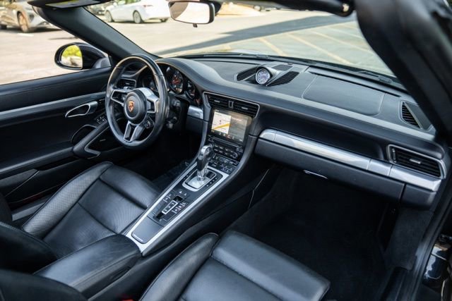 Used 2019 Porsche 911 Carrera image 25