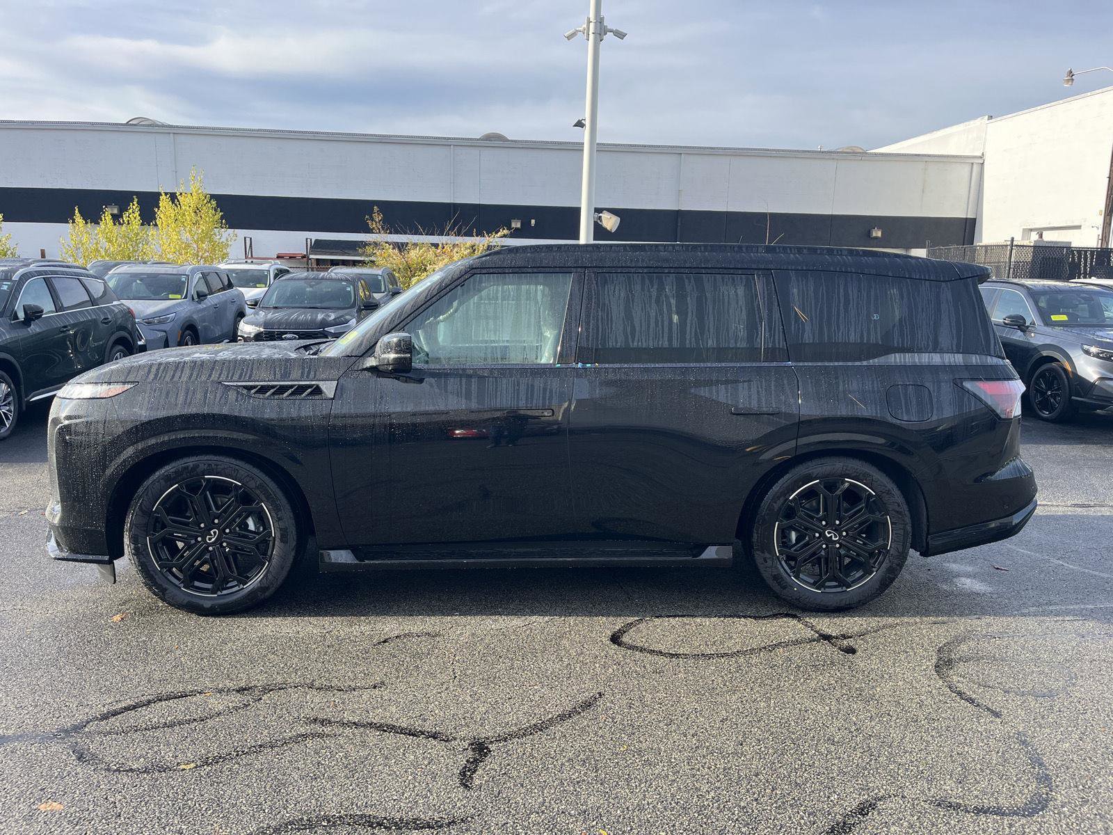 New 2026 INFINITI QX80 4WD image 6