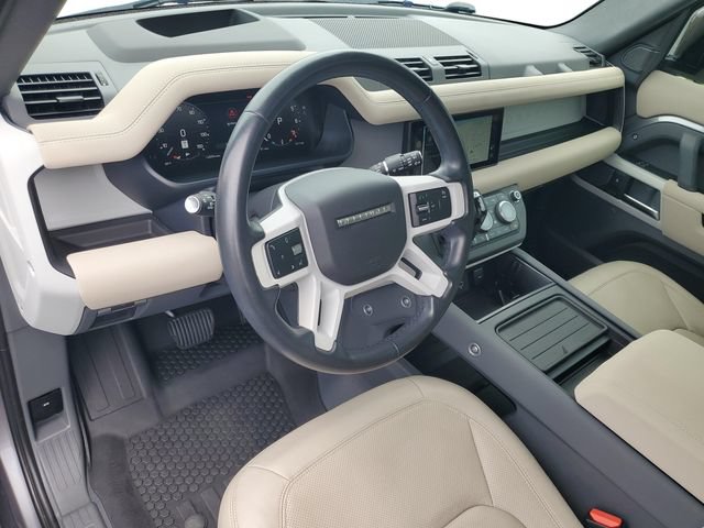 Used 2023 Land Rover Defender 110 SE AWD/4WD image 6