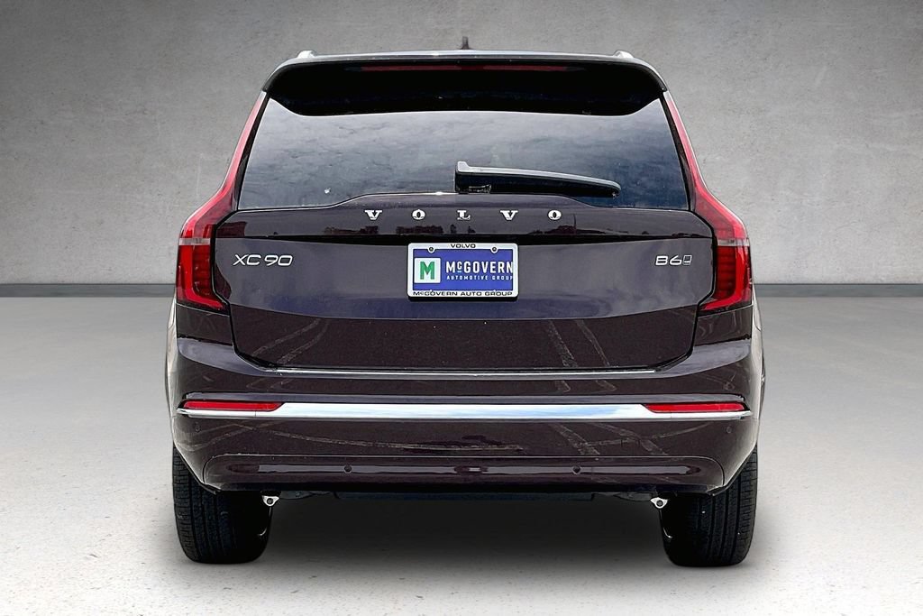 New 2026 Volvo XC90 B6 Plus w/ Protection Package Premier AWD/4WD image 4