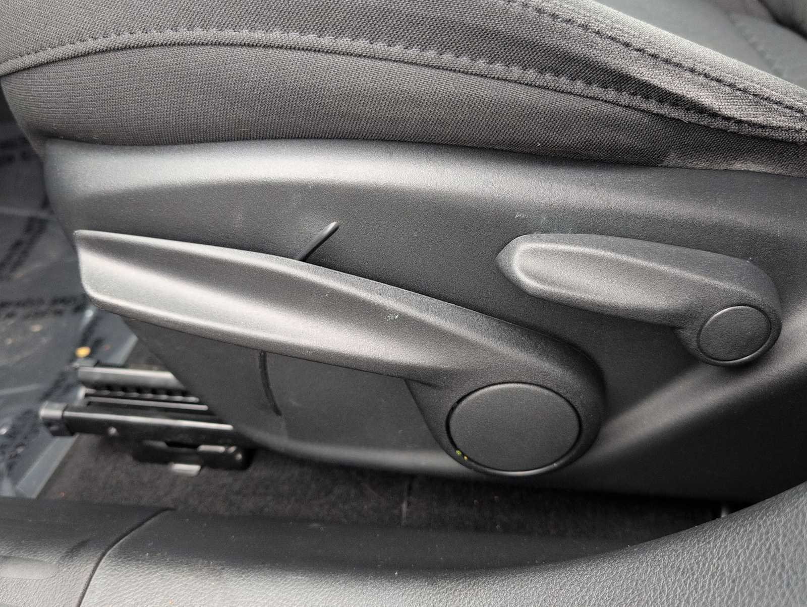 Used 2019 Jeep Compass Sport w/ Tech Group image 17