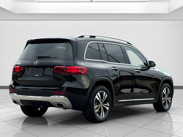 Certified 2025 Mercedes-Benz GLB 250 image 3