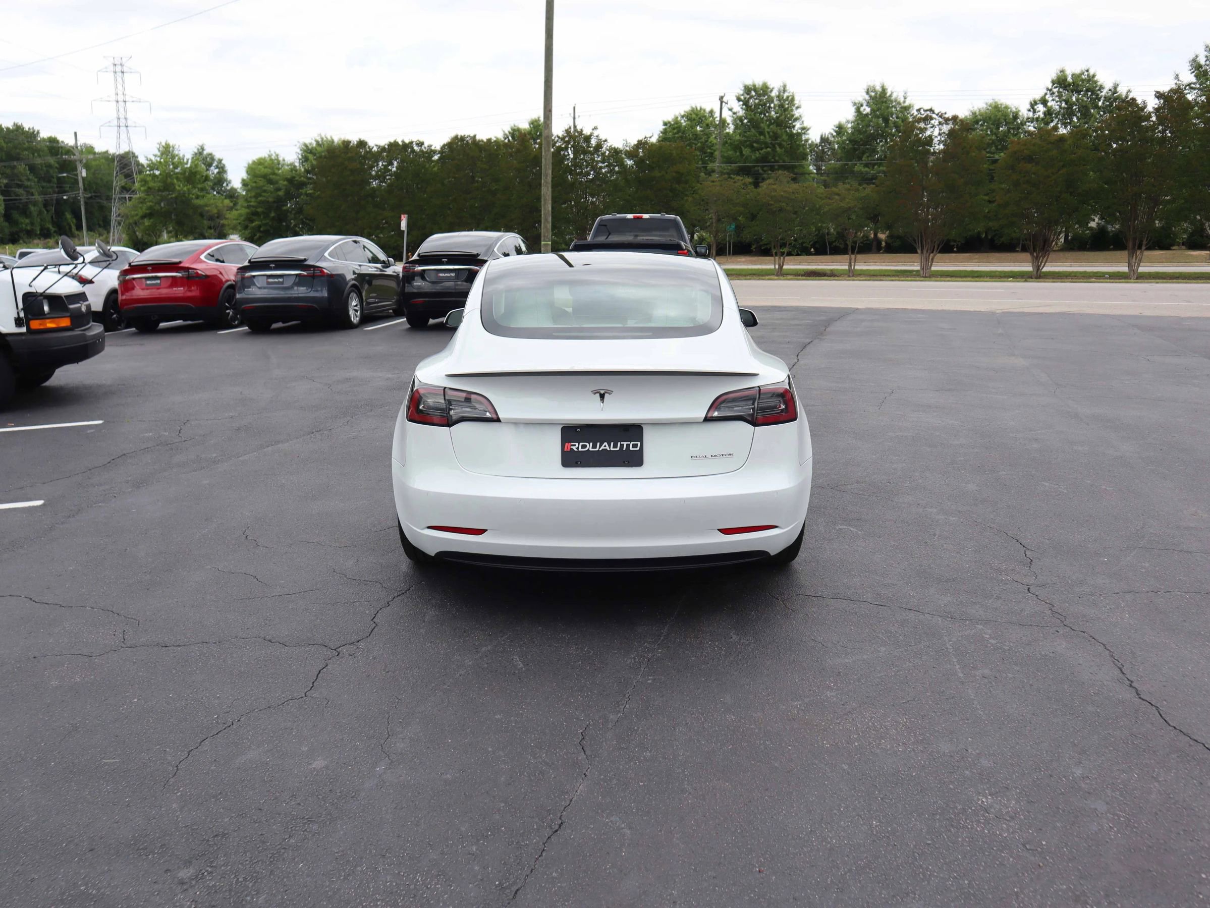 Used 2022 Tesla Model 3 Performance AWD/4WD image 10